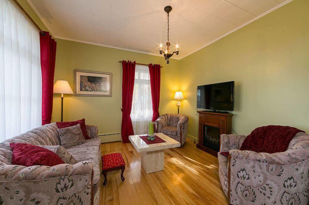 Auberge Gite Maison Des Lilas ลามัลแบ ภายนอก รูปภาพ